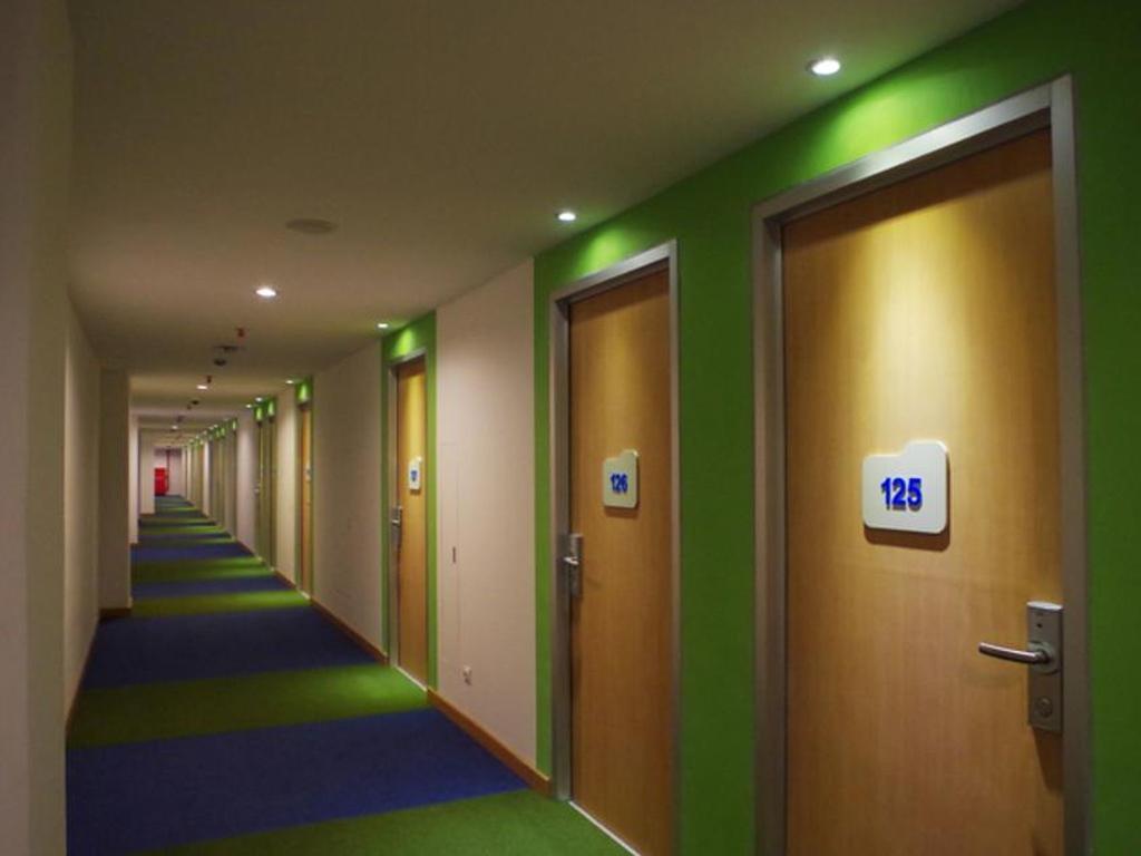 Cordia Hotel Surabaya Airport - Hotel Dalam Bandara - Formerly Ibis Budget Surabaya Airport Sidoarjo Exterior foto